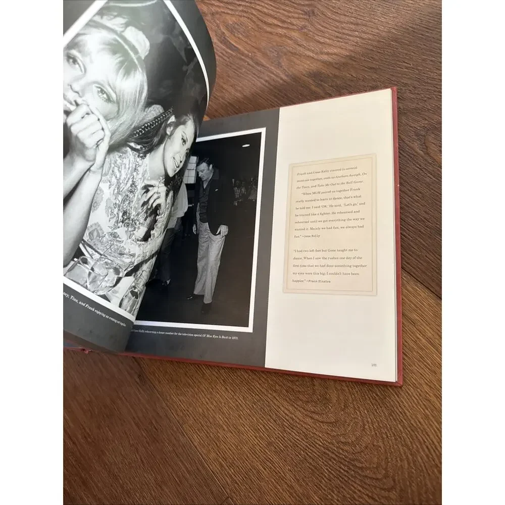 The Frank Sinatra Family Album Charles Pignone Deluxe Hardcover Little Brown HC⁠